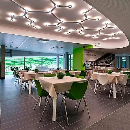 Green Hotel 3*