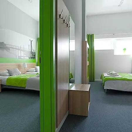 Green Hotel